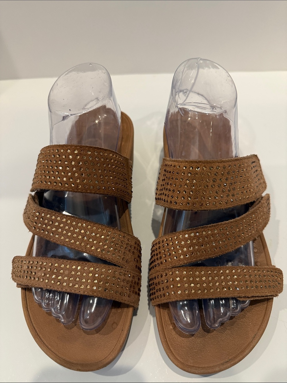 Vionic Women’s Size 8 Tan Gold Rhinestone 3 Strap Comfort Sandals